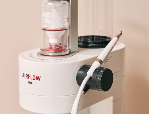 お口の大掃除で新年を気持ちよく！痛みに配慮した「エアフロー」クリーニング